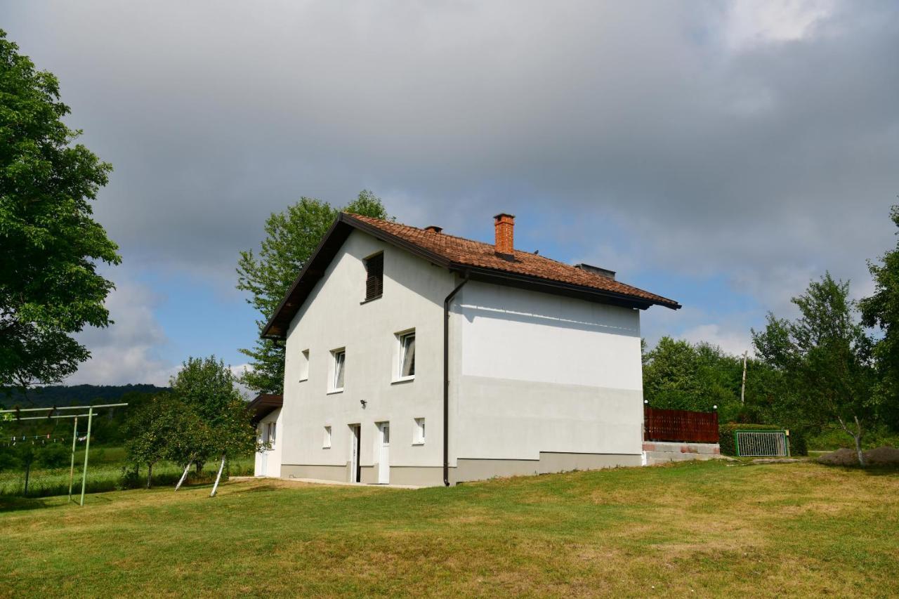 Appartamento Lora Rakovica Esterno foto